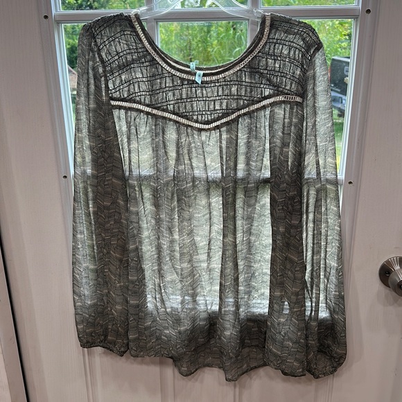 Maurice’s XXL sheer long sleeve top feather print lightweight black white boho - Picture 10 of 10
